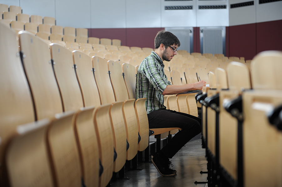 Education 4 - Copyright Christiane Specht